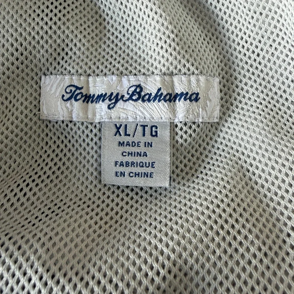 Tommy Bahama Mens XL Swim Trunks Grey Tropical Palm Print Cargo Board Shorts